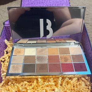 Byredo BIBLIOPHILIA EYESHADOW PALETTE - Almost New